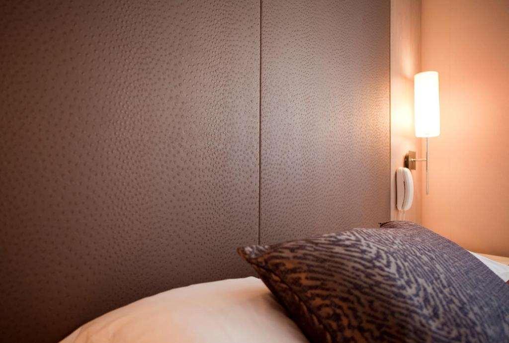 L'Hotel Bristol Caen Habitación foto